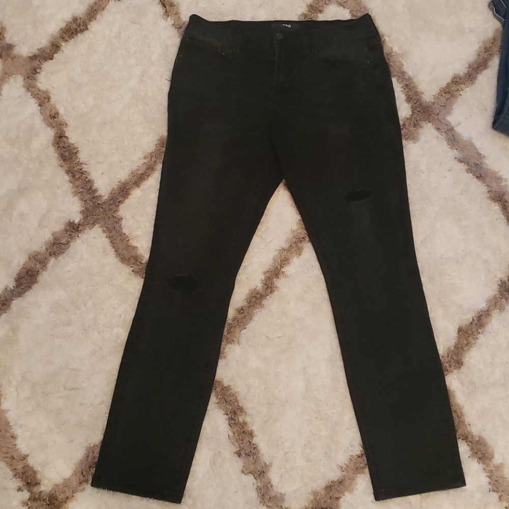 Men's Aeropostale 30×30 super skinny blk jeans.